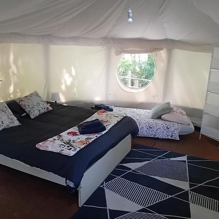 Отель Luxury Glamping @Moulin Des Forges Moutier-Malcard Экстерьер фото